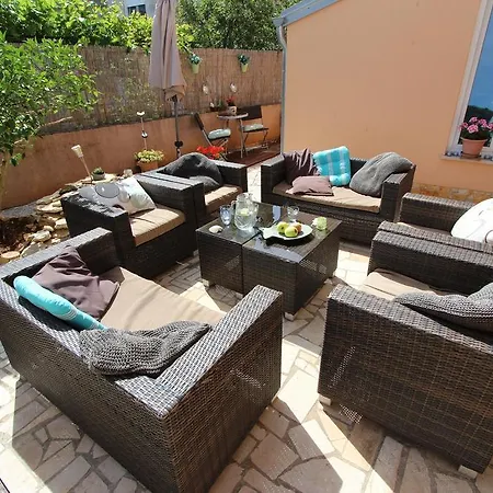 Apartments Villa Nikola Rovinj Exterior photo